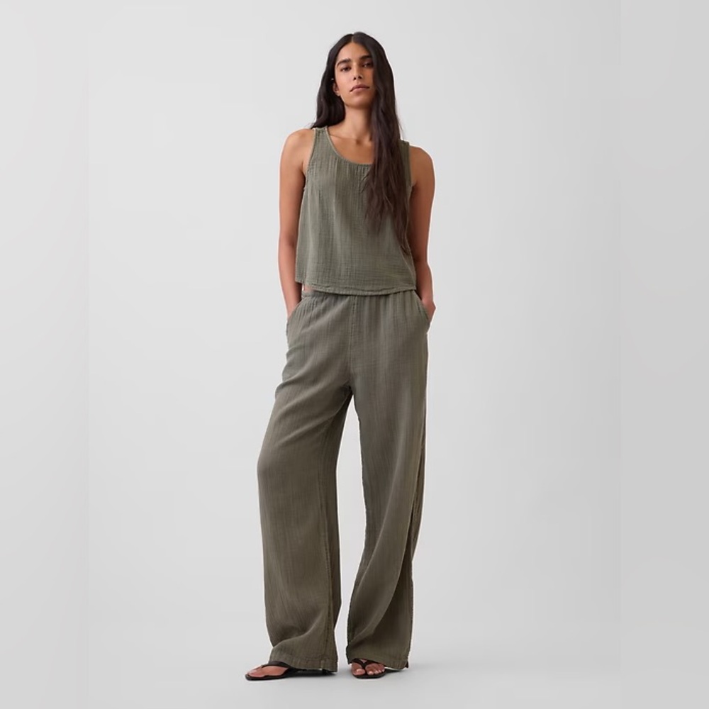 NWT! GAP Gauze Easy Split-Hem Pants - Size Small 🖤 877642 - Picture 3 of 9